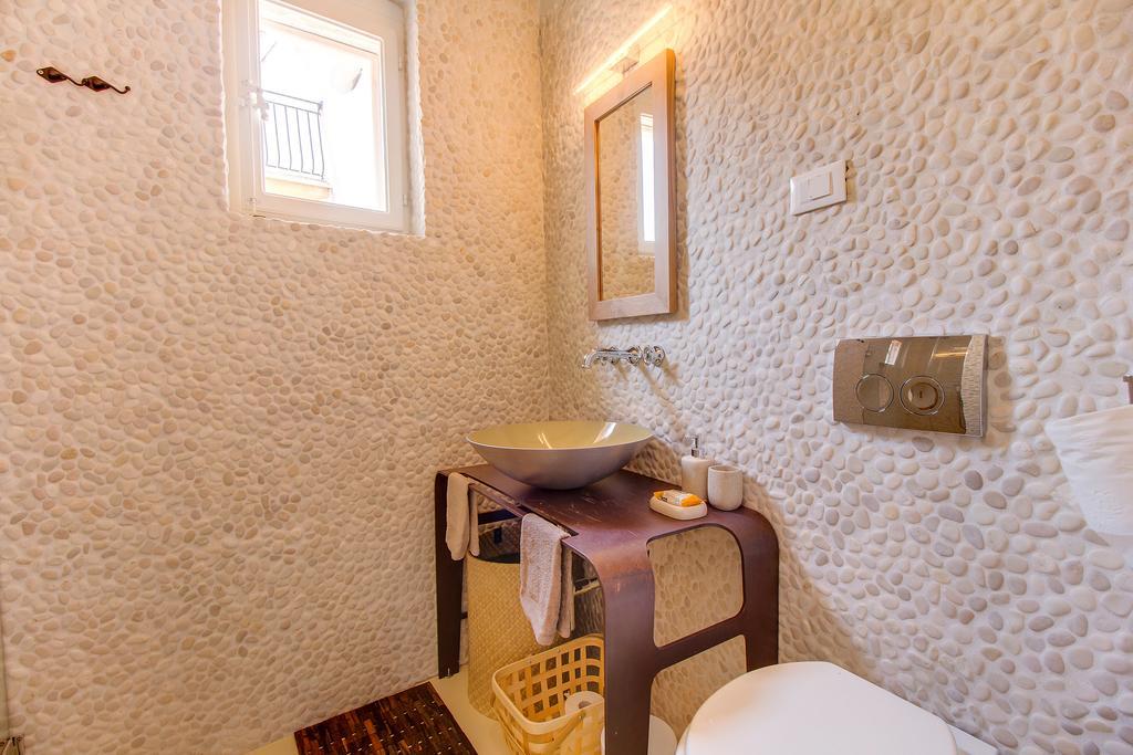 Apartments Argemonia Mali Lošinj Esterno foto