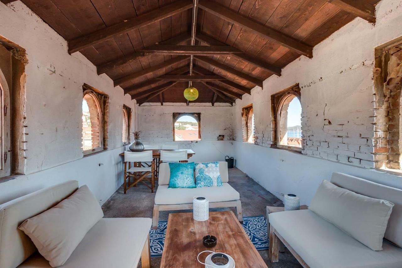 Apartments Argemonia Mali Lošinj Esterno foto
