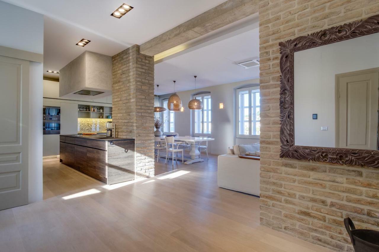 Apartments Argemonia Mali Lošinj Esterno foto