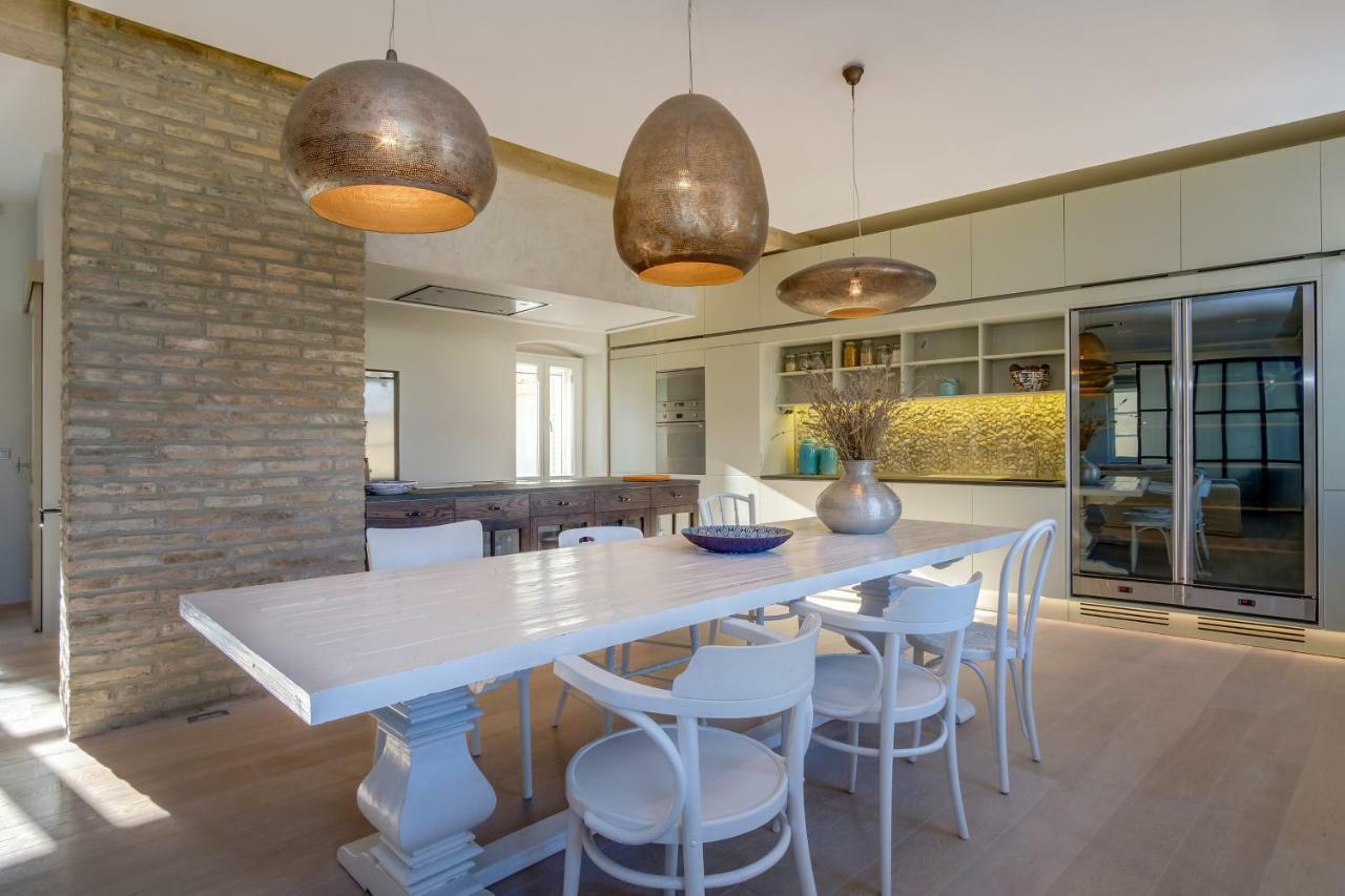 Apartments Argemonia Mali Lošinj Esterno foto