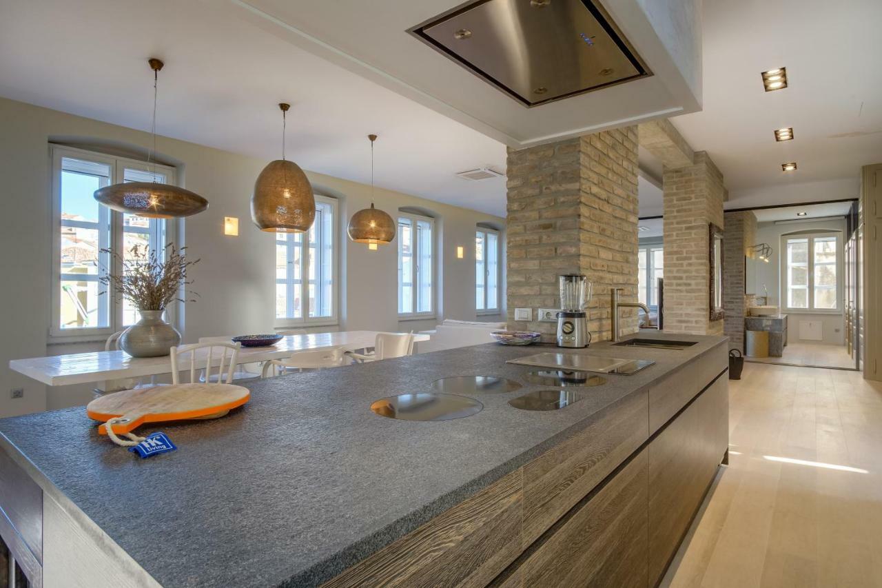 Apartments Argemonia Mali Lošinj Esterno foto