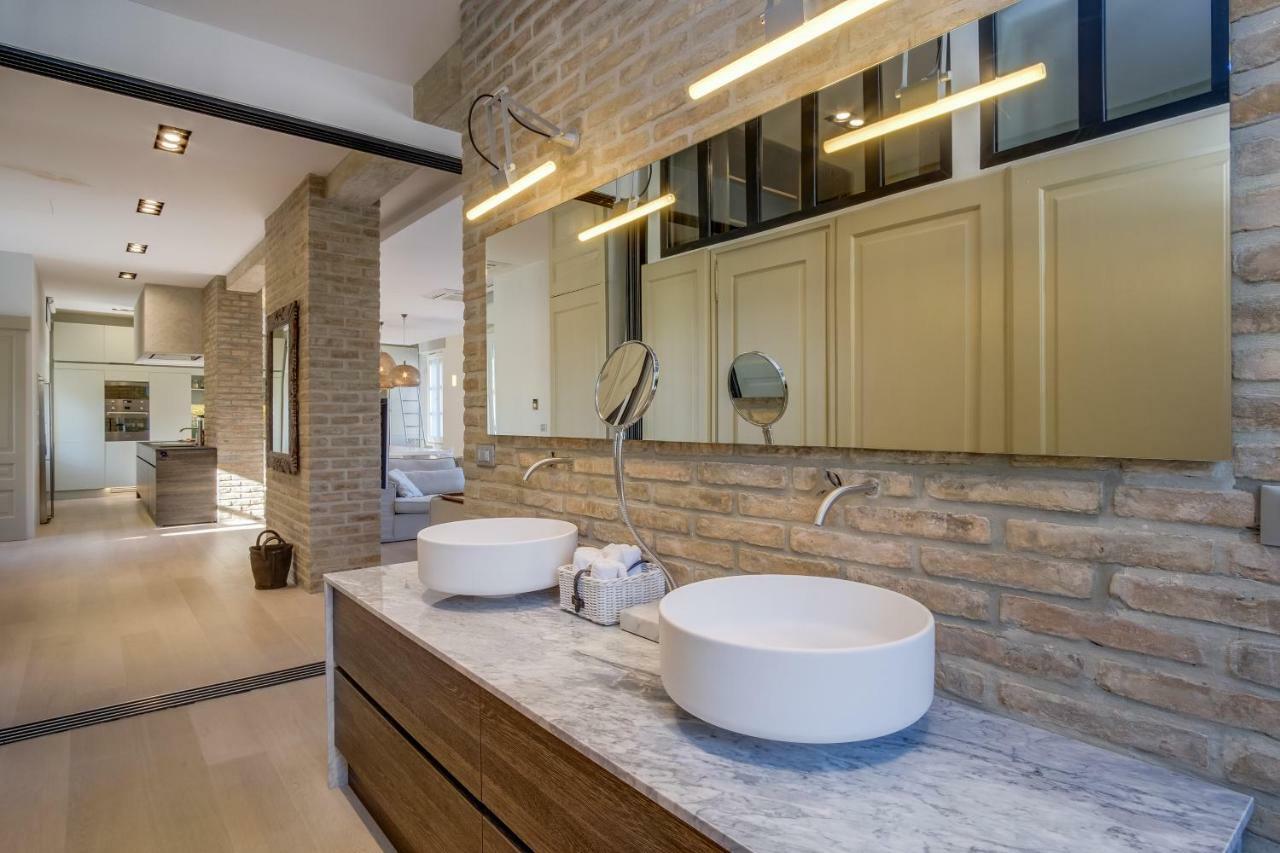 Apartments Argemonia Mali Lošinj Esterno foto